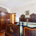 Original Home, Juliet Balcony Canal View דירה *