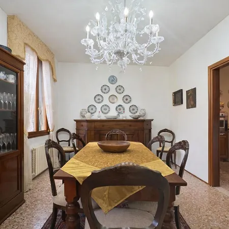 Original Home, Juliet Balcony Canal View * Βενετία