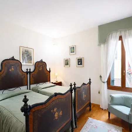 Διαμέρισμα Original Home, Juliet Balcony Canal View *